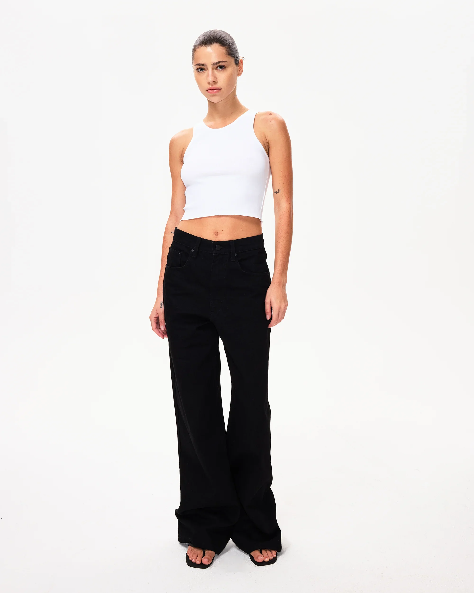Classic Low Rise Denim | Black - Image 4