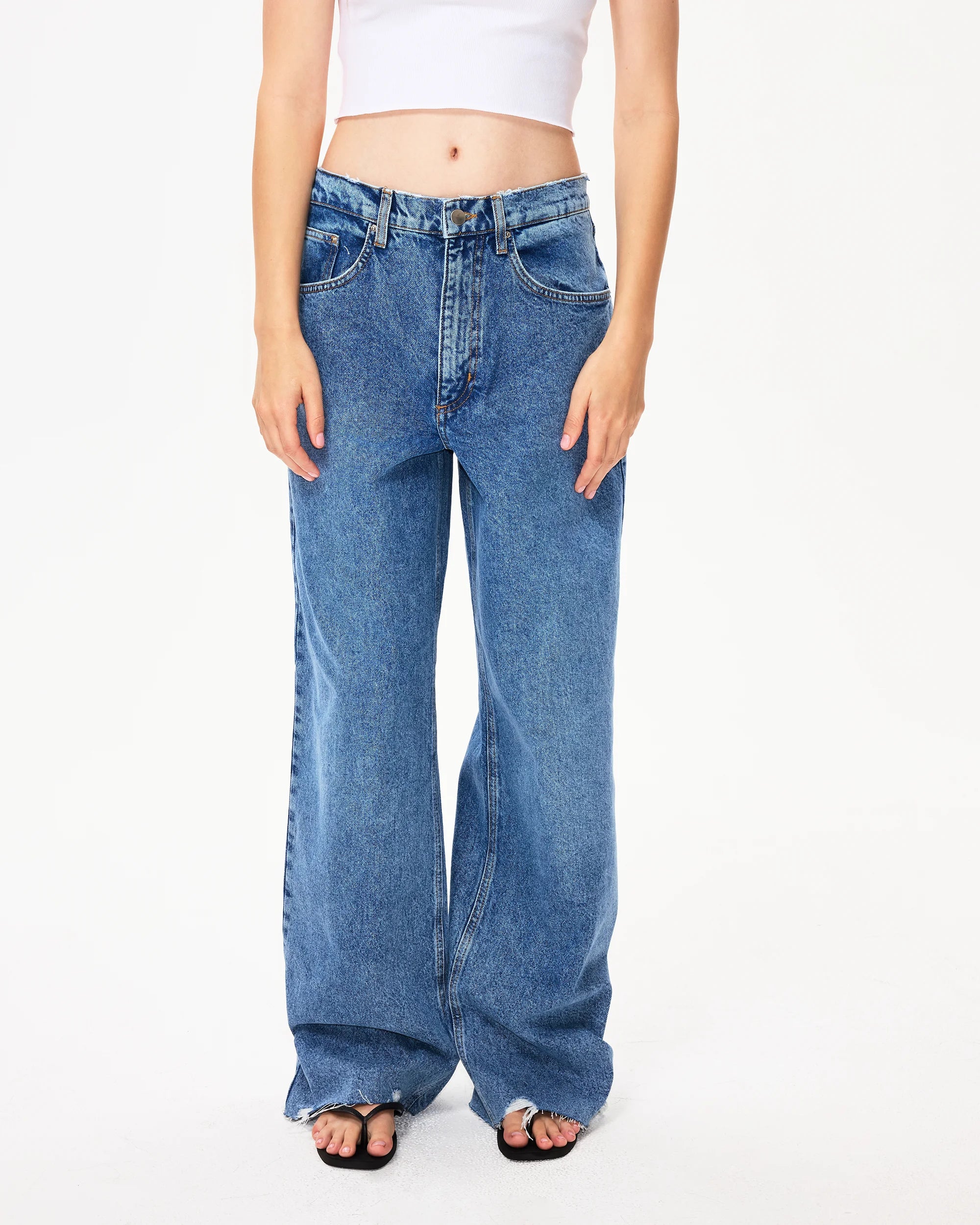 Classic Low Rise Denim | Light Wash