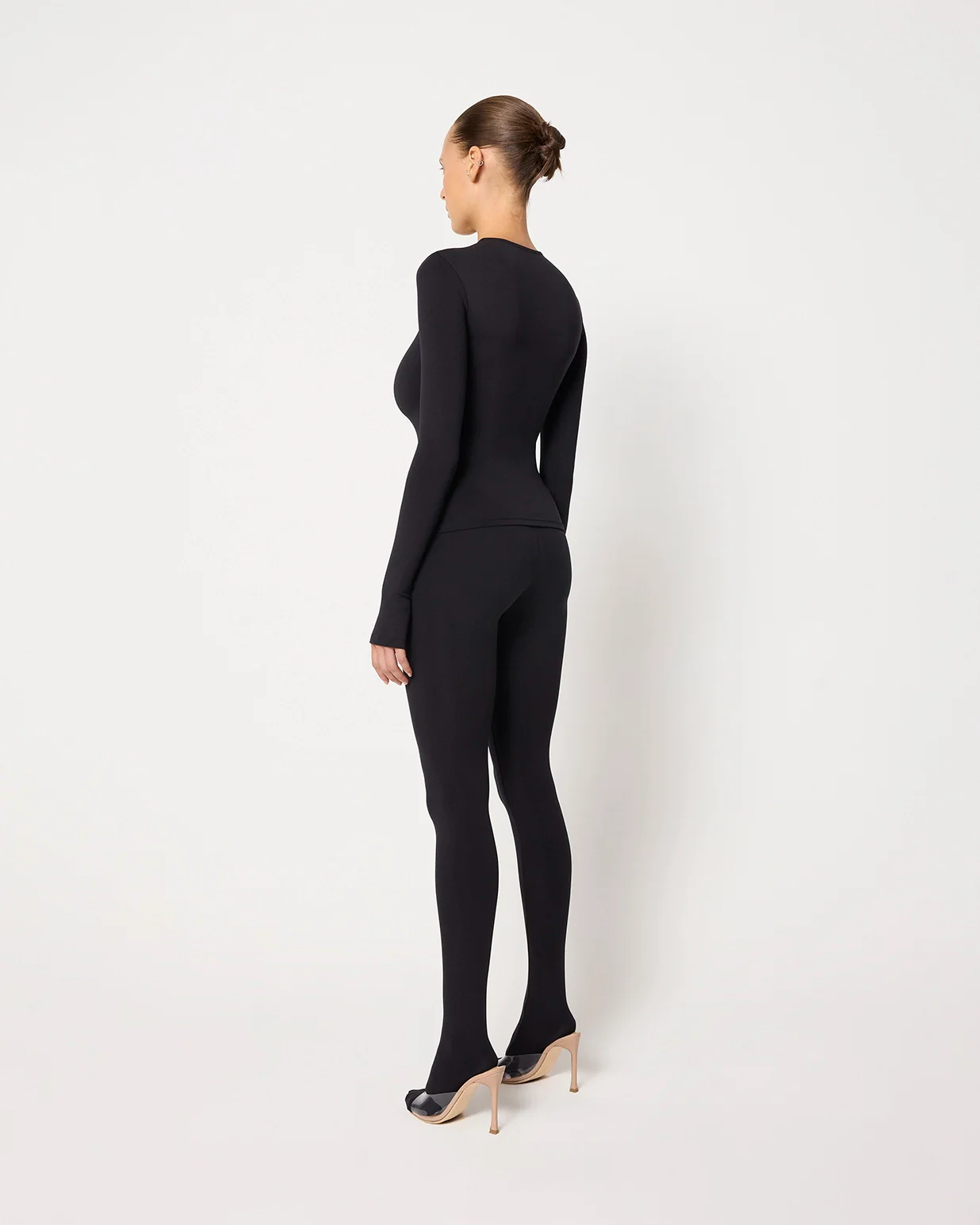 Long Sleeve Thumb Hole Tee | Black - Image 11