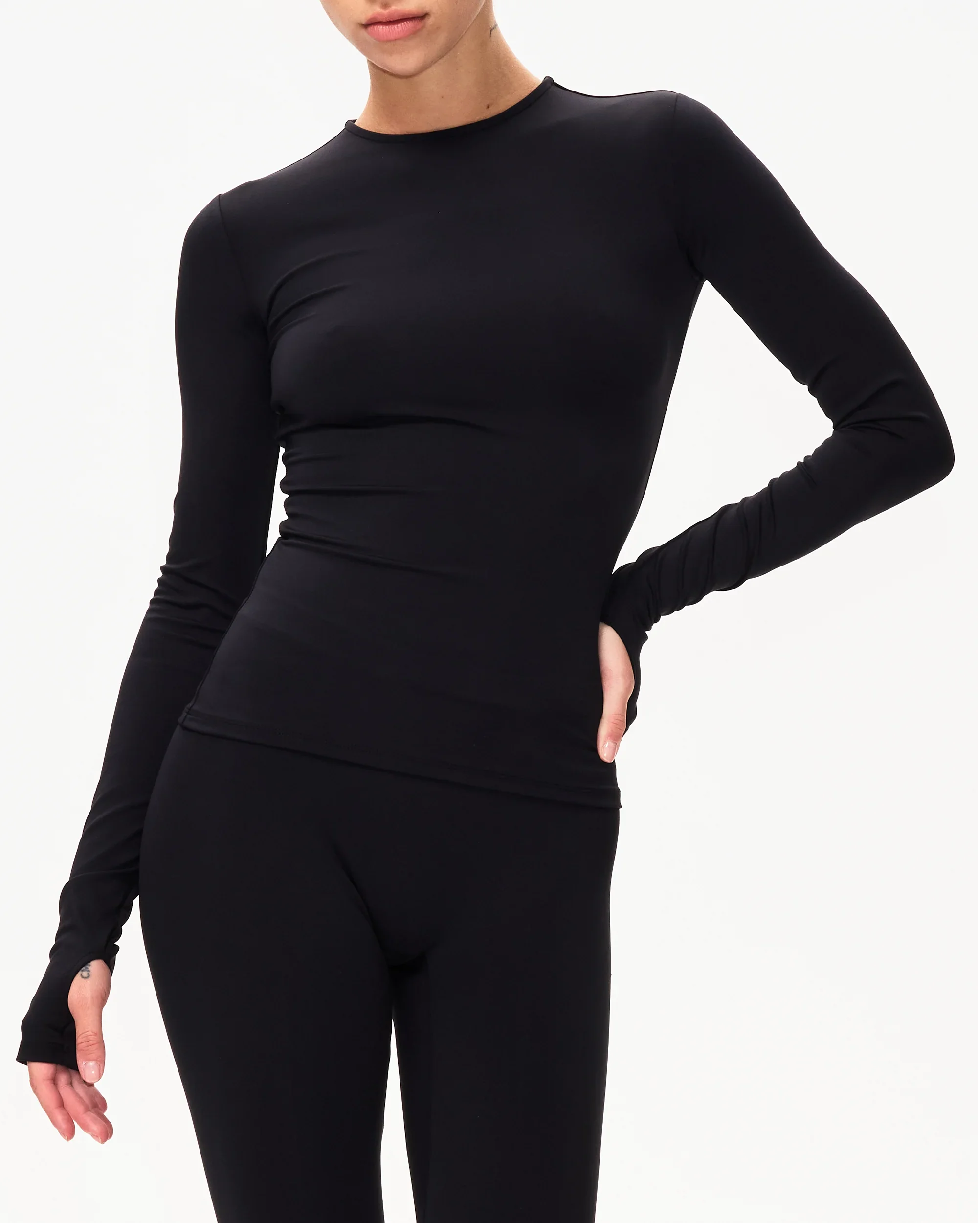 Long Sleeve Thumb Hole Tee | Black - Image 7