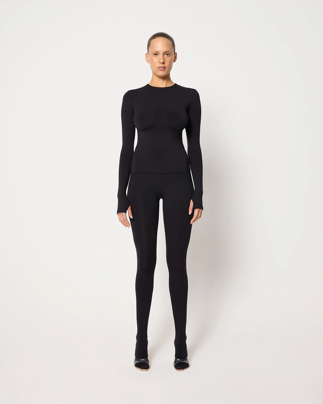 Long Sleeve Thumb Hole Tee | Black - Image 8