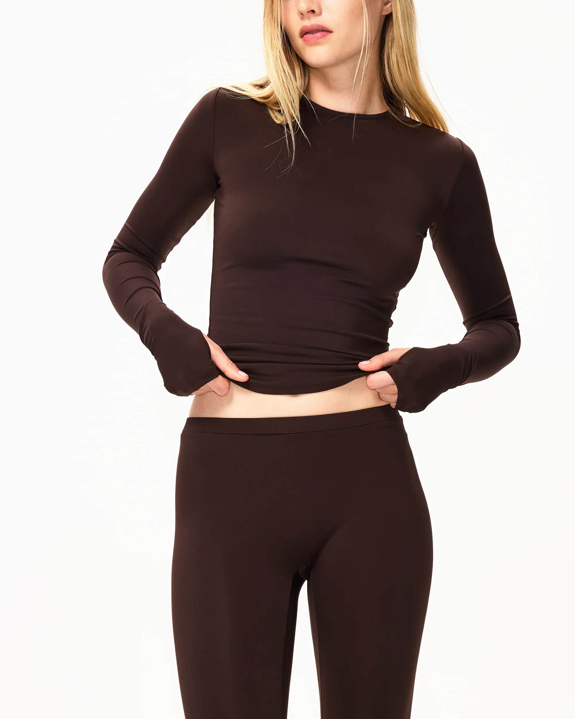 Long Sleeve Thumb Hole Tee | Chocolate - Image 8