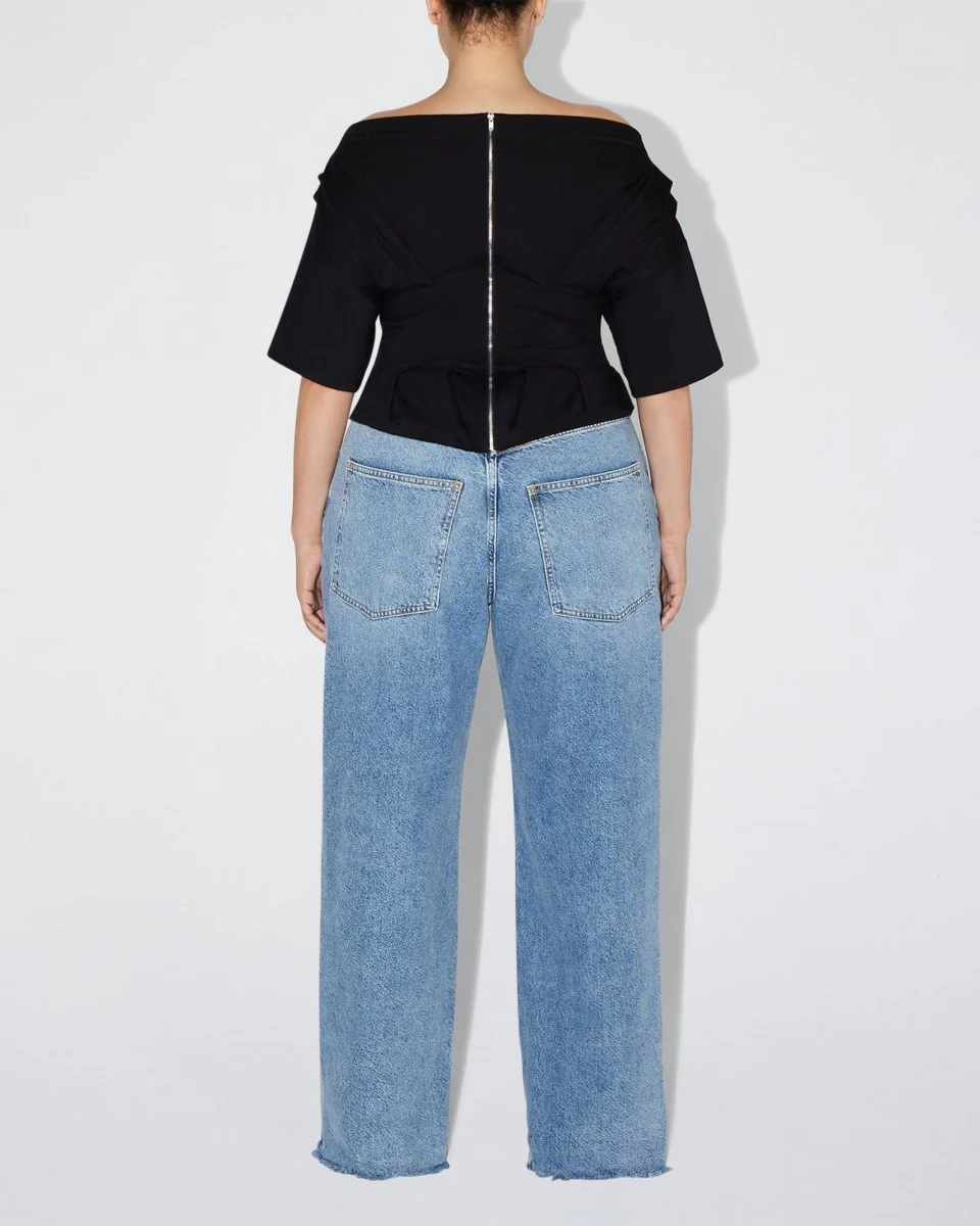 Off the Shoulder Cinching Tee | Black - Image 8