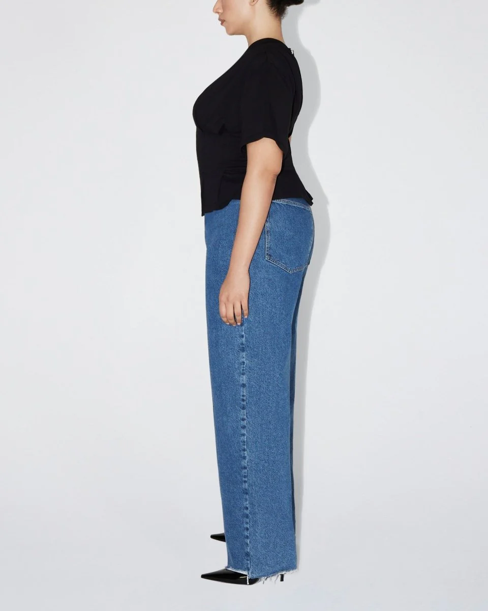 One Shoulder Cinching Tee | Black - Image 9