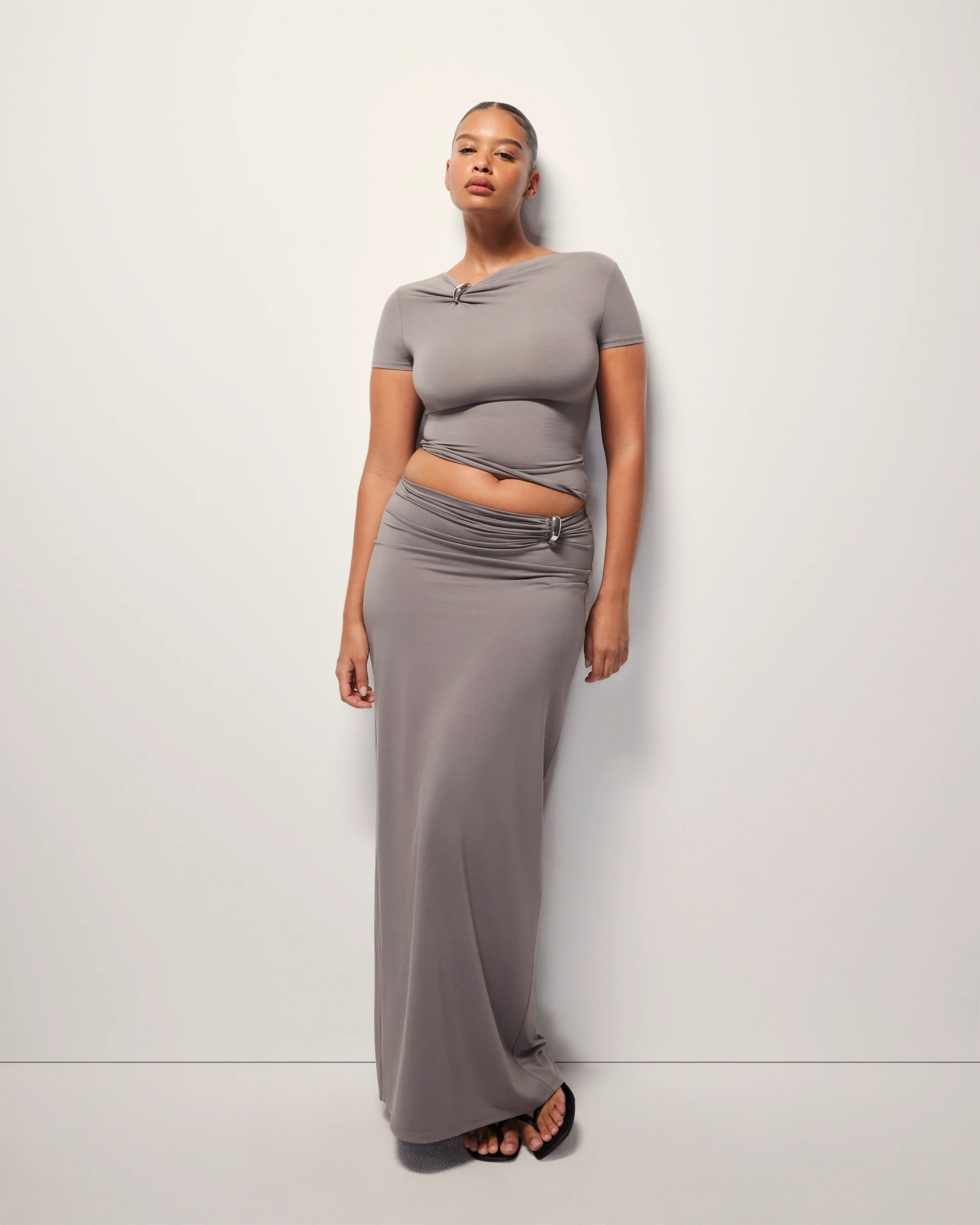 Pierced Short Sleeve Top | Slate - Image 10