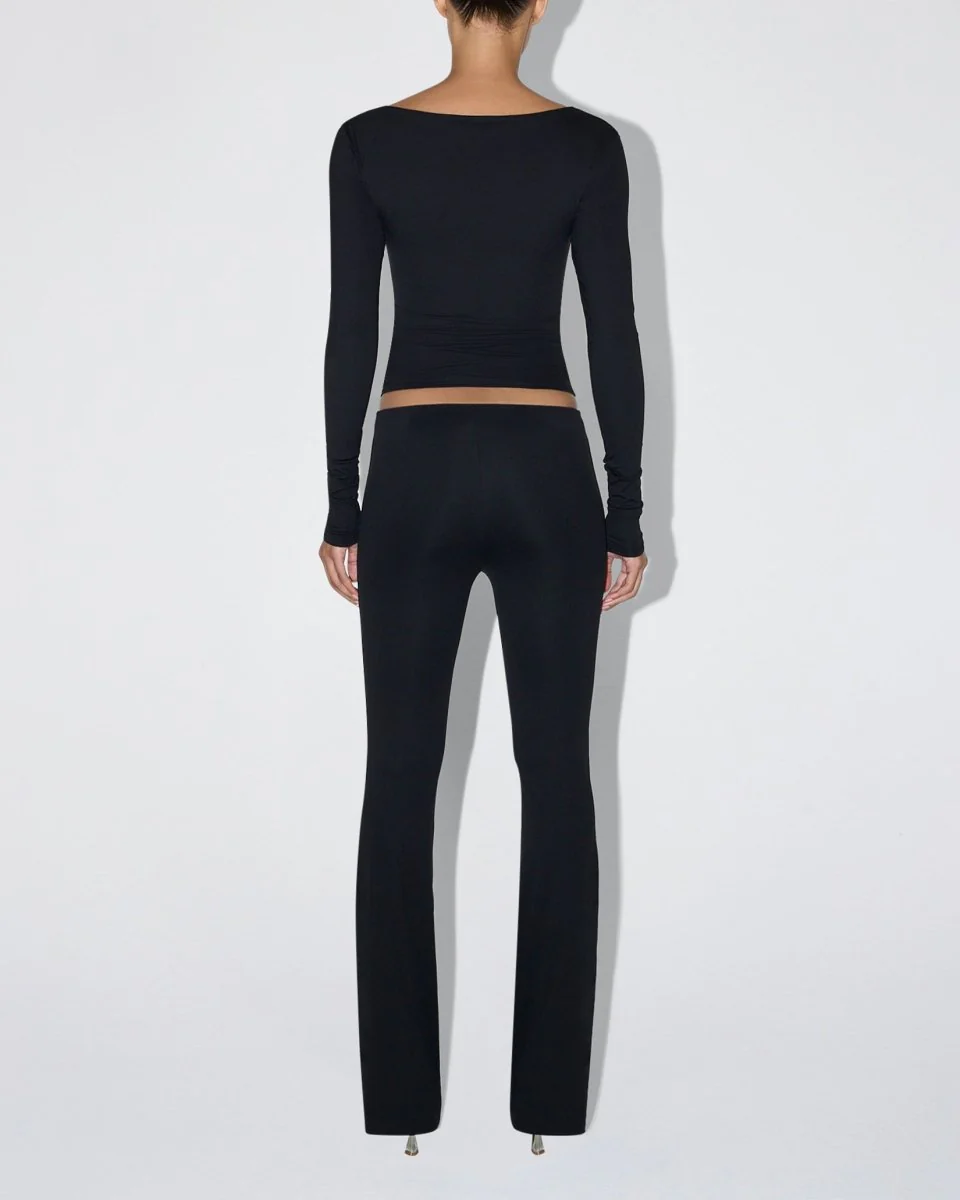 Smooth Stretch Boat Neck Long Sleeve | Black - Image 5