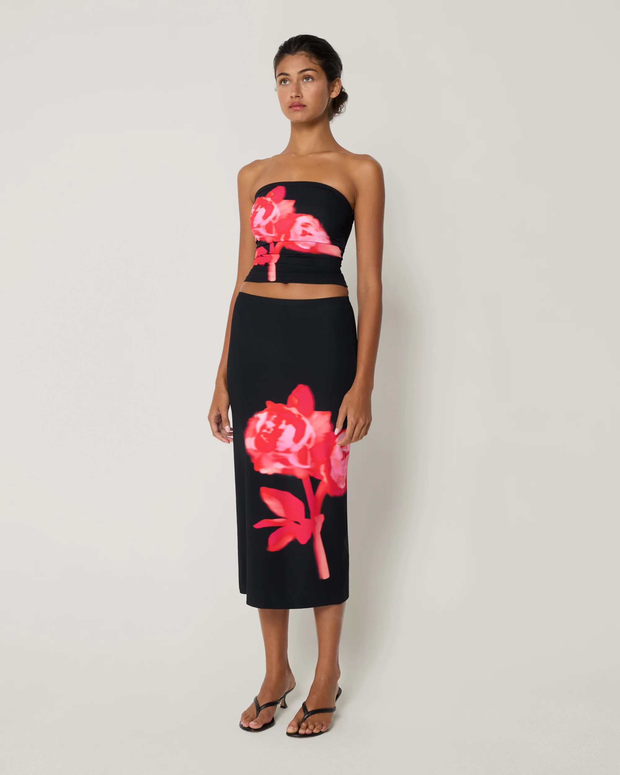 Smooth Stretch Midi Skirt | Black Peony - Image 4