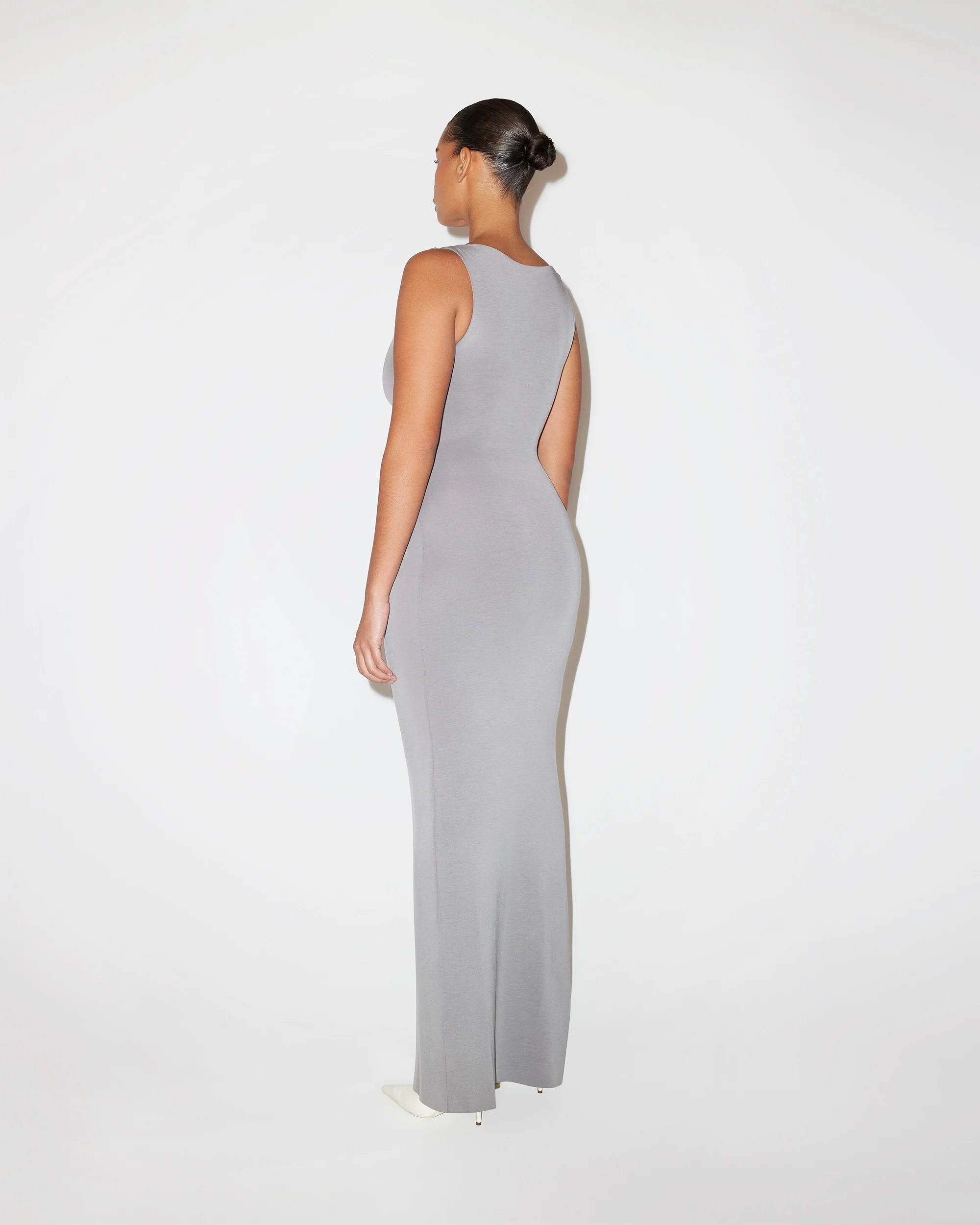 Sueded Stretch Knotted Maxi Dress | Steel Grey - Image 4