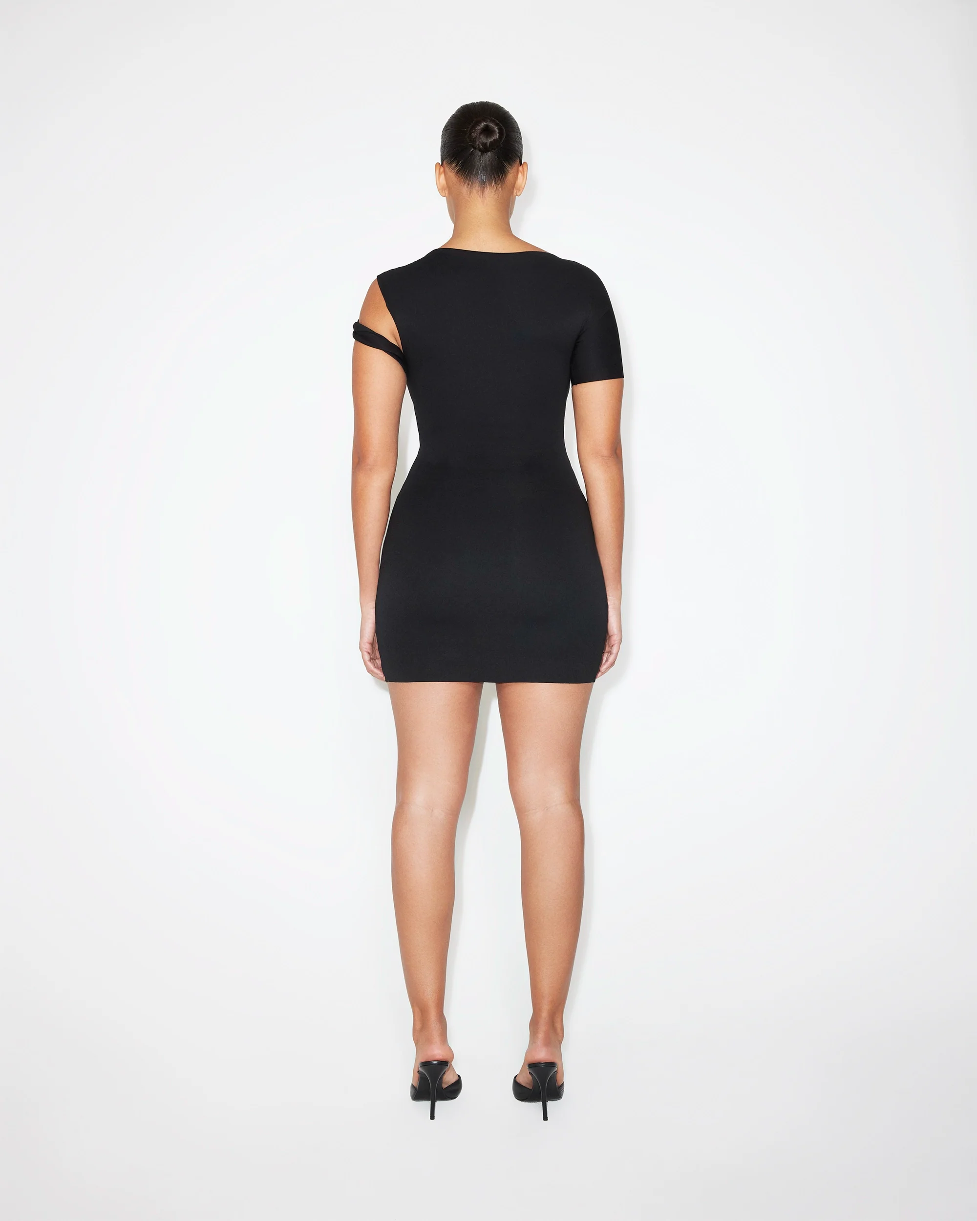Sueded Stretch Twist Mini Dress | Black - Image 4